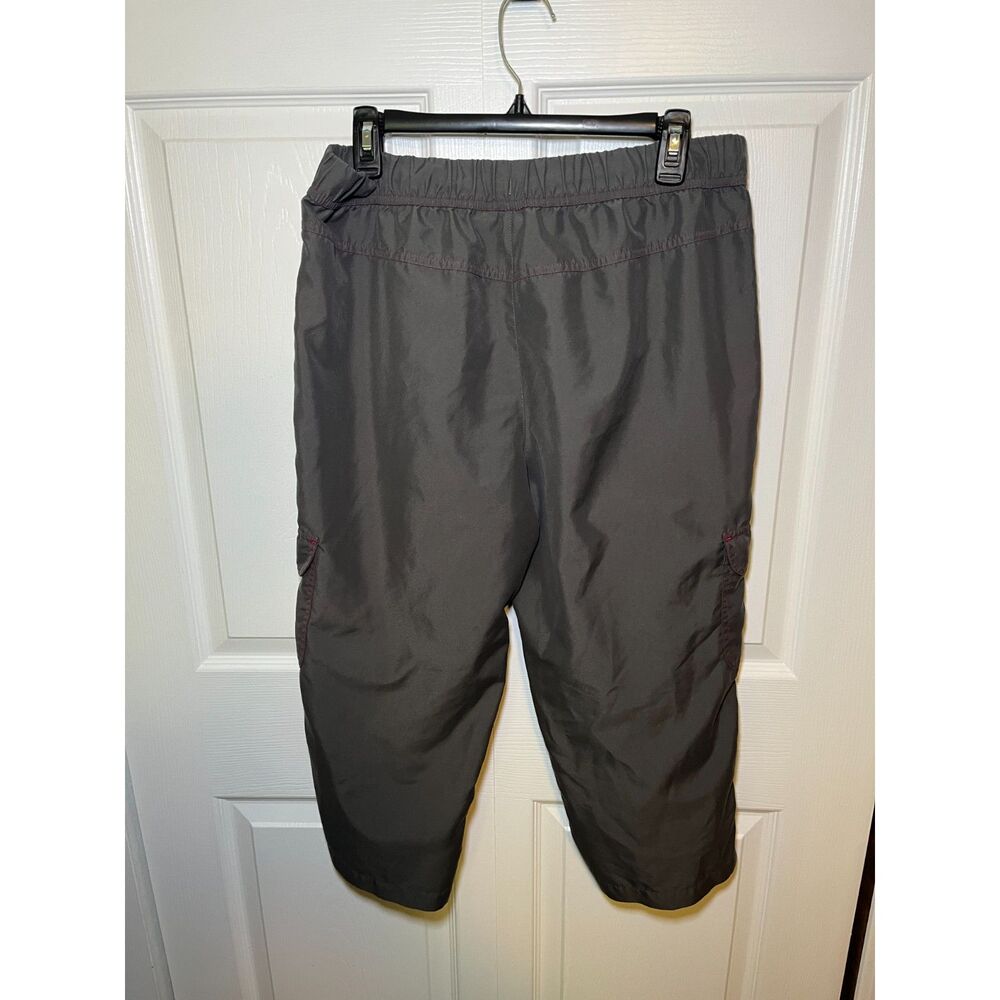 SB Active Women’s Gray Capri Pants L Athletic Cargo Pockets Athleisure
